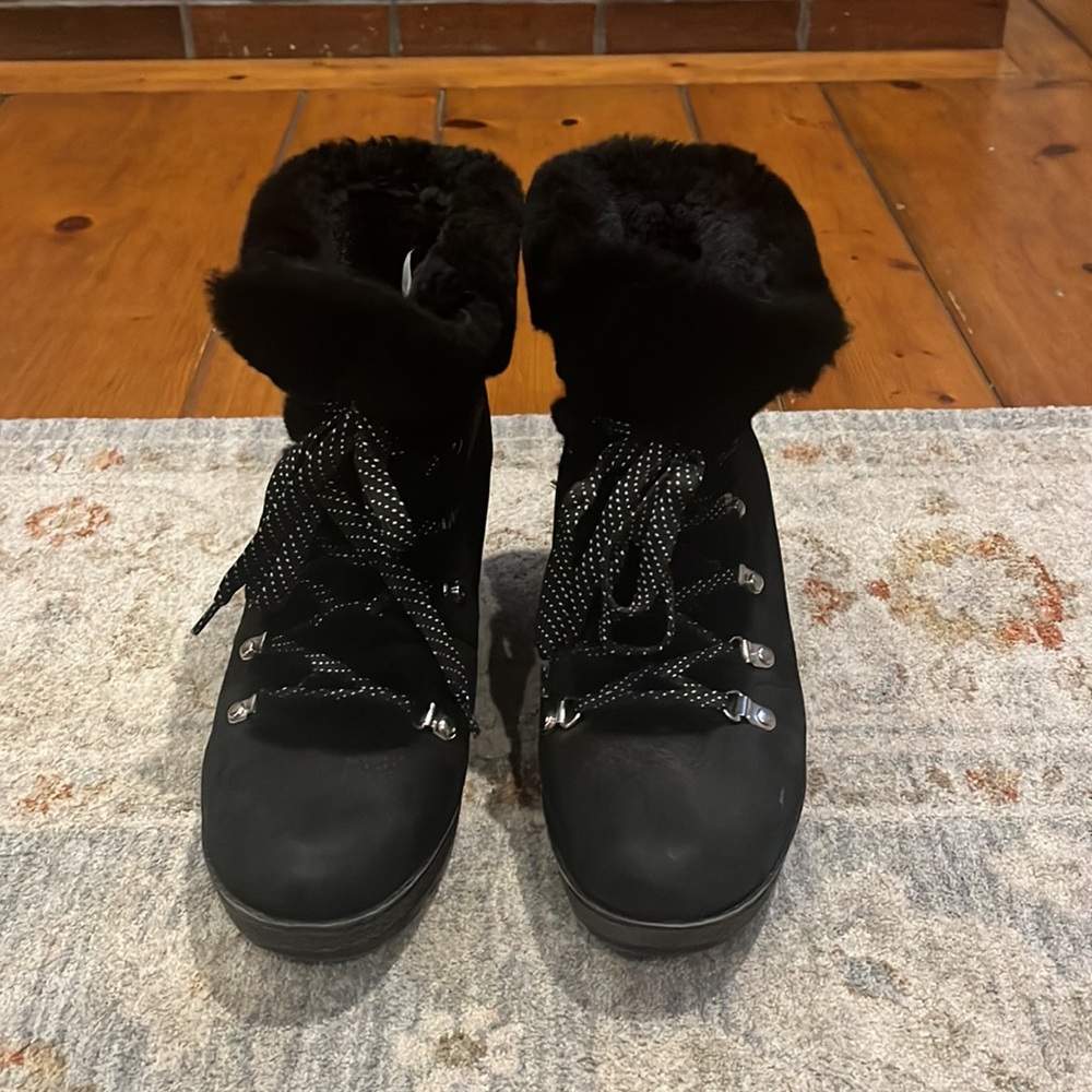 J Crew suede wedge. Fur ankle cuff and fur lined on the inside. - Picture 4 of 7